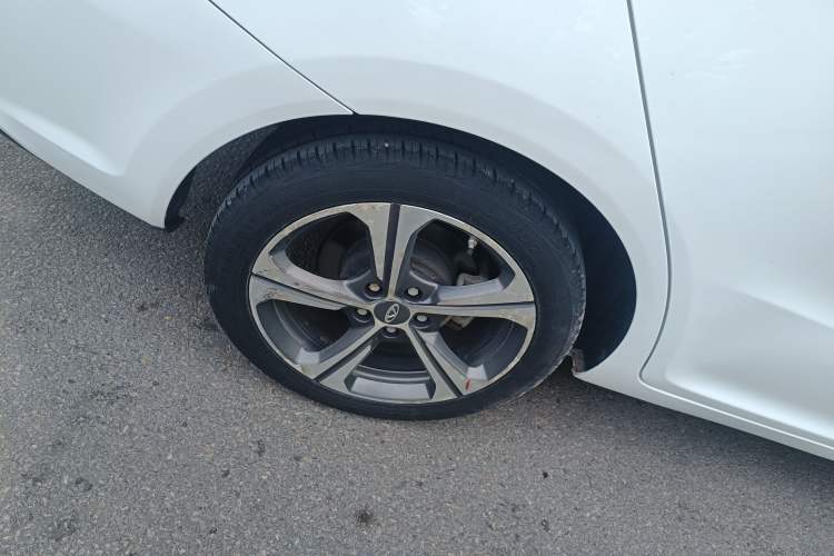 Used Chery Arrizo 5 2019 Facelifted PRO 1.5L Manual Youth Edition China VI Standard Right Rear Wheel Hub