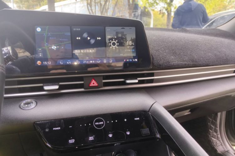 Used Hyundai Elantra 2022 1.5L CVT 20th Anniversary Edition
