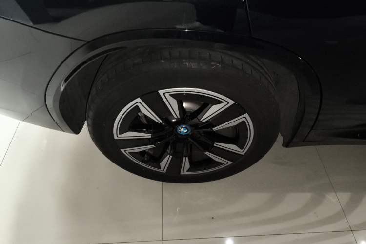 Used BMW iX3 2024 Leading Model