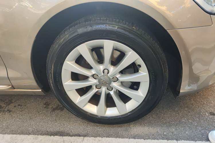 Used Audi A6L 2014 30 FSI Comfort Model