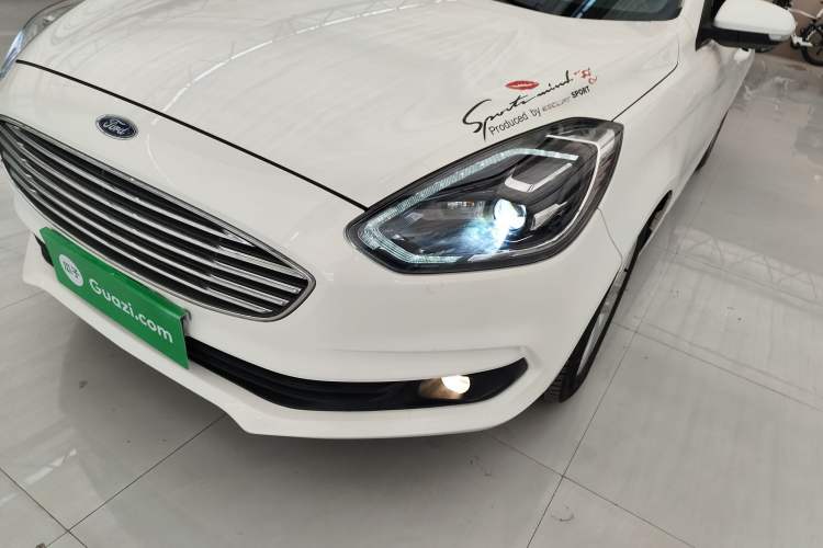 Used Ford Escort 2019 Revised Version 1.5L Automatic Enjoyment Type China VI Standard
