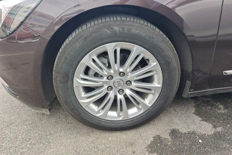 Used Buick LaCrosse 2016 Revised 20T Leading Edition Left Front Wheel Hub