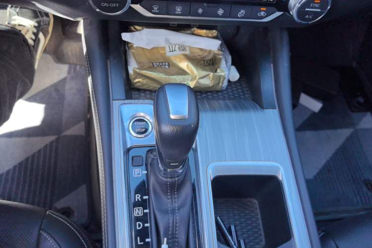 Used Nissan Teana 2022 2.0T XL Enjoyment Edition Gear Lever