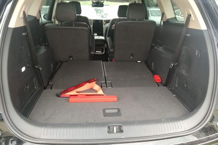 Used Hongqi HS7 PHEV 2024 2.0T PHEV Four-Wheel Drive Flagship Edition 6 Seats Trunk