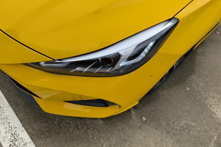 Used MG 5 2021 180 DVVT CVT Youth Luxury Edition
