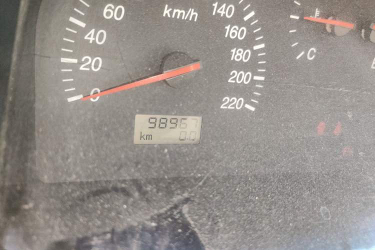 Used Jinbei Grace 2013 2.0L Zhi Ling Standard Version 7-Seater National Games Commemorative Edition China V Standard