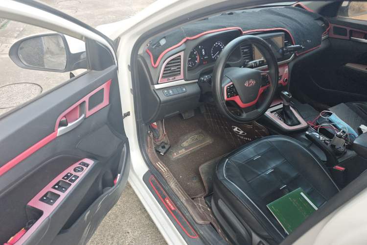 Used Hyundai Elantra (6th Generation / Lingdong) 2016 1.6L Automatic ZhiXuan – Elite Version
