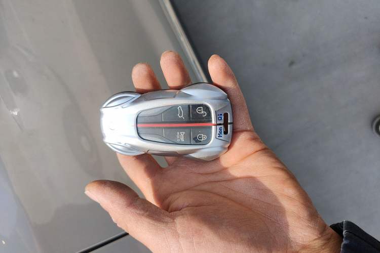 Used Hongqi HS5 2019 2.0T Smart Connect Flagship Edition Vehicle Key