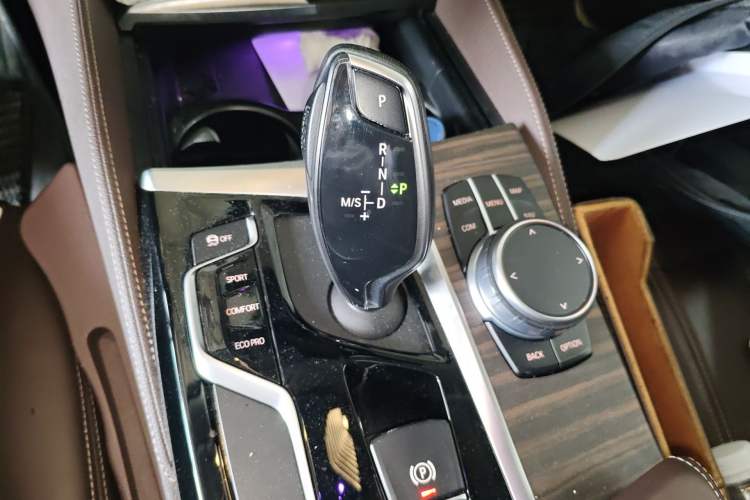 Used BMW 5 Series 2020 530Li Leading Edition Luxury Package
