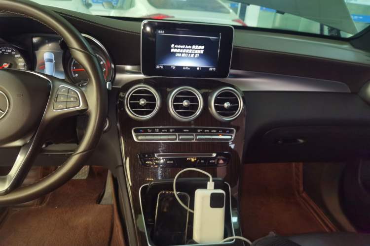 Used Mercedes-Benz GLC 2019 GLC 260 L 4MATIC Dynamic Model
