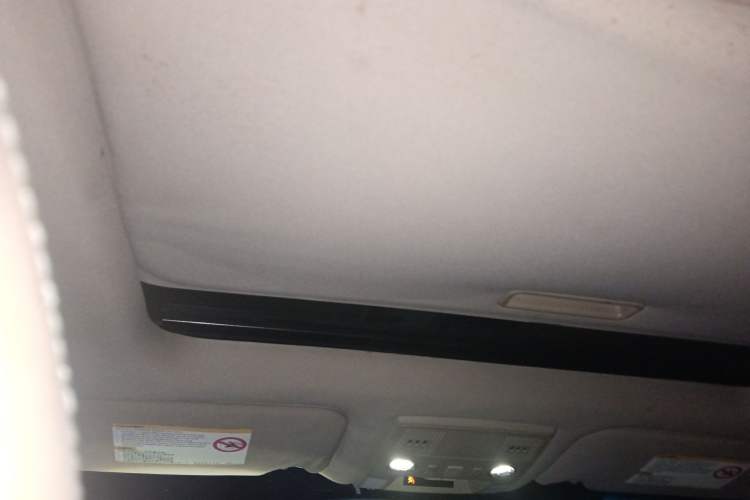 Used Cadillac SLS Seville 2012 2.0T Comfort Model Headliner