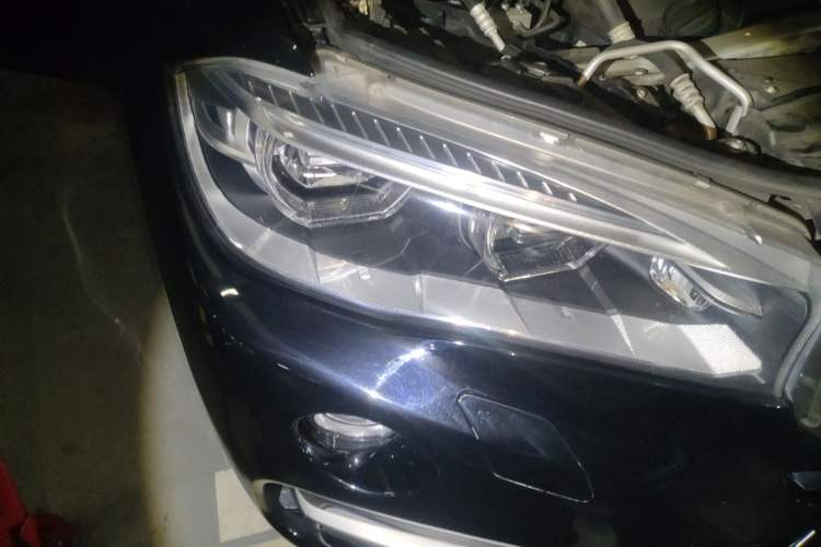 Used BMW X6 
