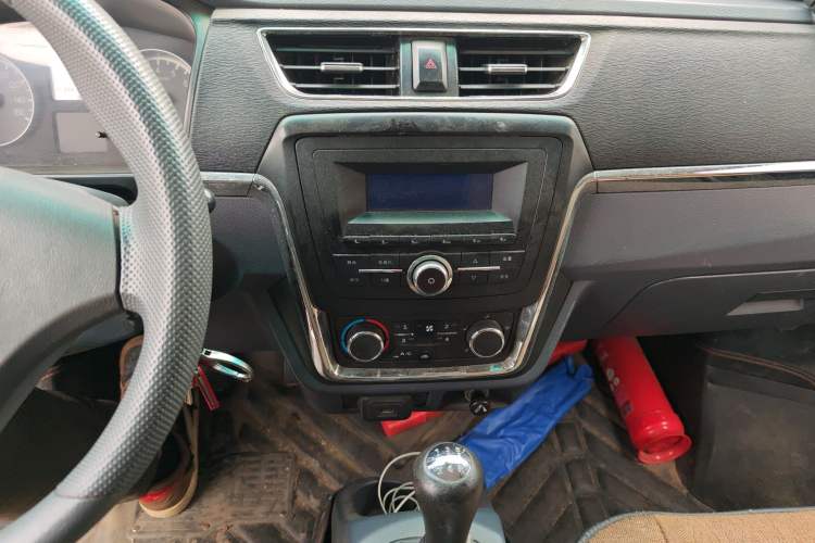 Used Jinbei Hiace X30 