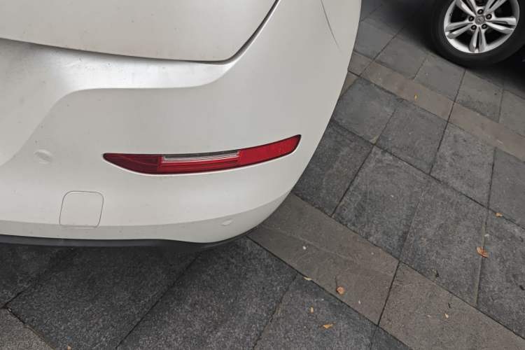 Used ORA Good Cat 2021 400km Standard Range Athena Edition Lithium Iron Phosphate Right Rear Taillight