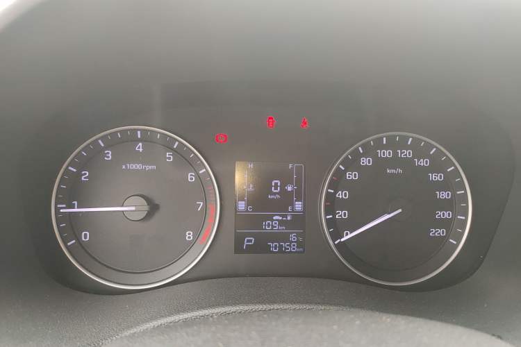 Used Hyundai ix25 2015 1.6L Automatic Two-Wheel Drive Smart GLS Trim