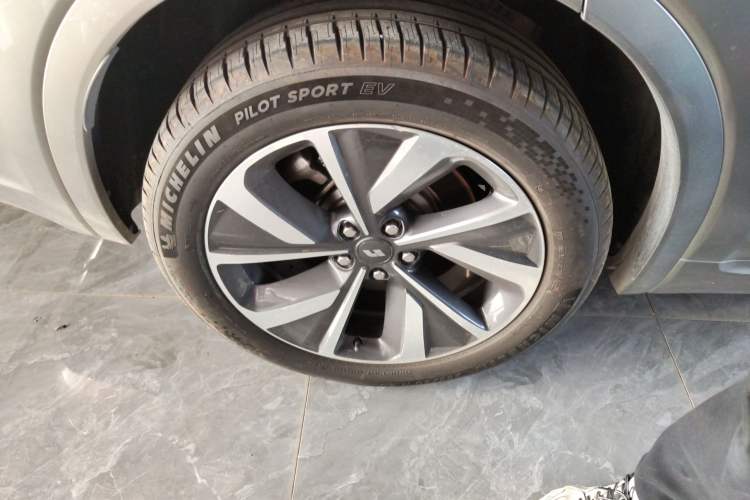 Used Li Auto ONE 2021 Extended-Range 6-Seater Version
