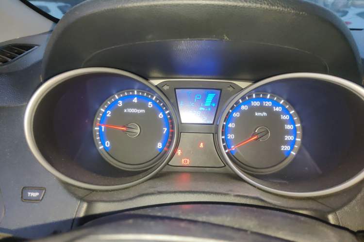 Used Hyundai ix35 2013 2.0L Automatic Two-Wheel Drive Smart GLS China IV Standard