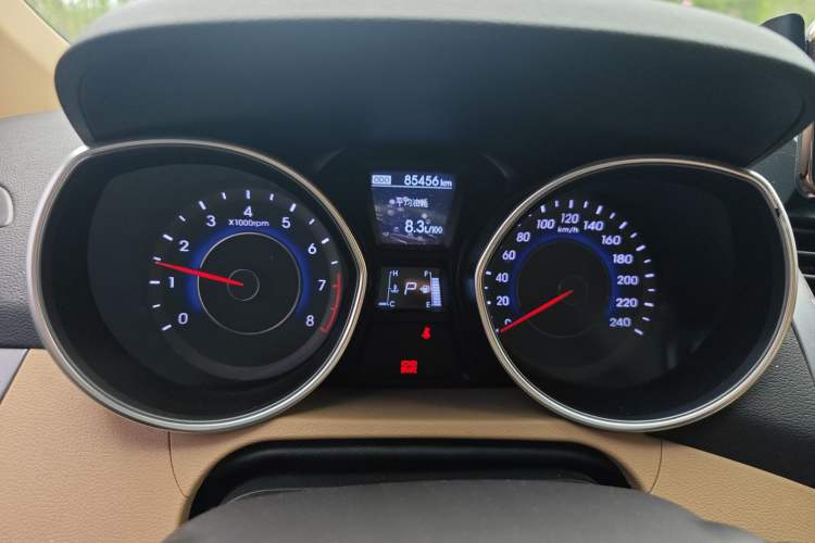 Used Hyundai Elantra (5th Generation / Langdong) 2013 1.6L Automatic Leading Model Instrument Cluster