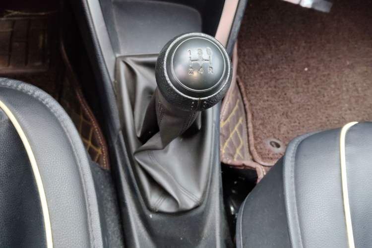 Used Toyota YARiS L Zhi Xuan 2014 1.3E Manual Charm Edition