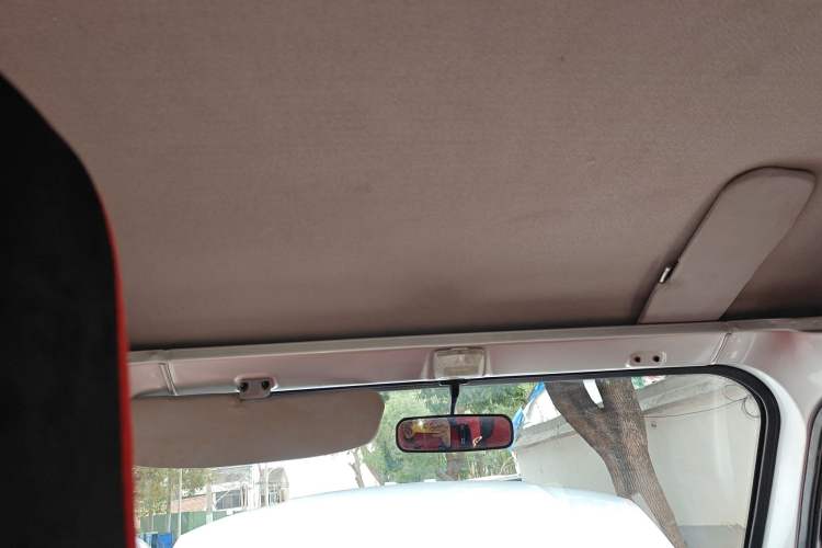 Used Wuling Zhiguang 2020 1.2L Practical Model China VI LSI
