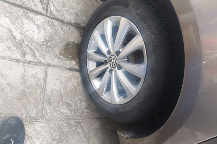 Used Volkswagen Magotan 2016 1.8TSI Smart Enjoyment Leading Model Exterior 4