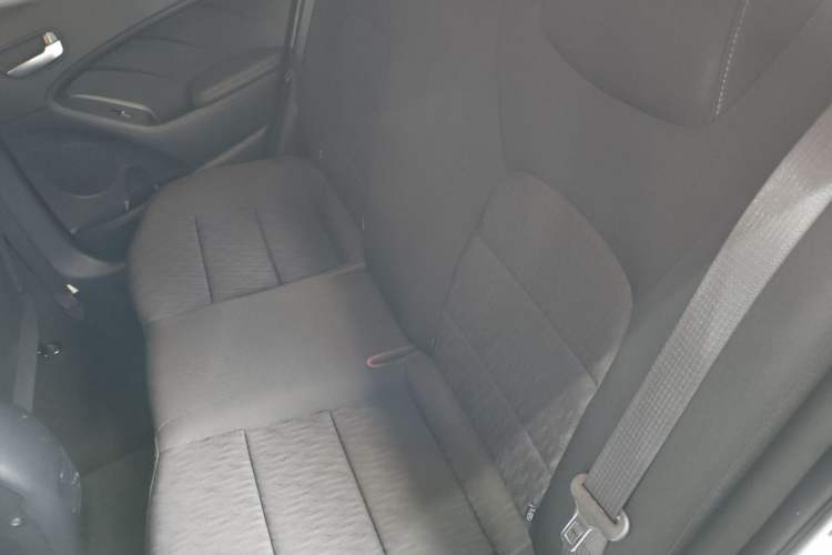 Used Kia K3 2015 1.6L Manual GL
