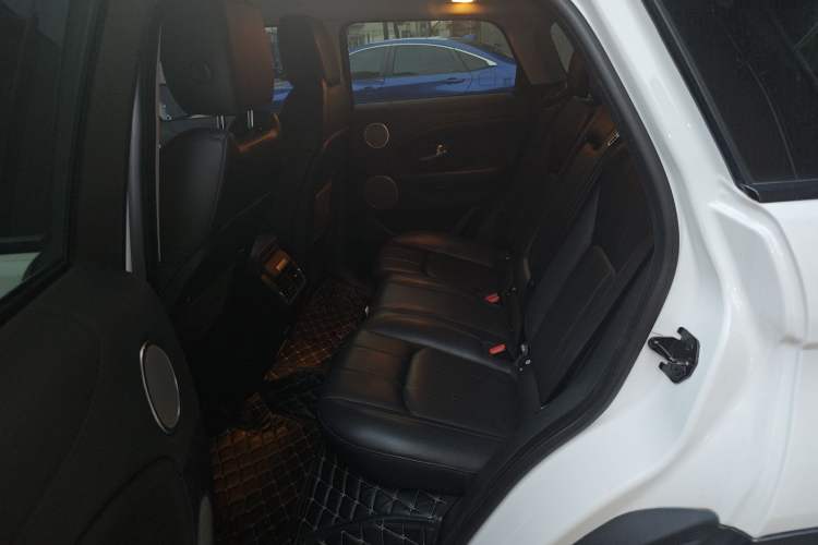 Used Land Rover Range Evoque 2018 240 PS SE Smart Brilliance Edition
