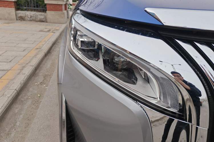 Used Wey Gaoshan 2025 Four-Wheel Drive Alpine 8
