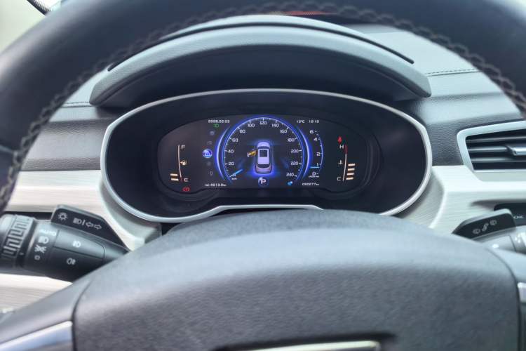 Used Geely Auto Emgrand X7 Sport 2020 1.8TD DCT Two-Wheel Drive Smart Connect 4G-Enabled Version