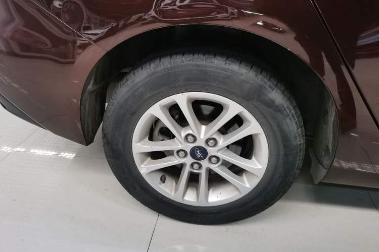 Used Ford Escort 2019 1.5L Manual ZhiXiang Version Exterior 5