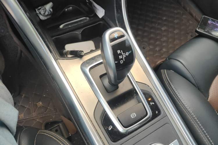 Used BYD Song New Energy 2017 Song EV300 Prestige Model Gear Lever