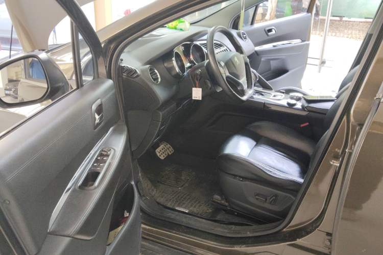 Used Peugeot 3008 2013 1.6THP Automatic Prestige Edition
