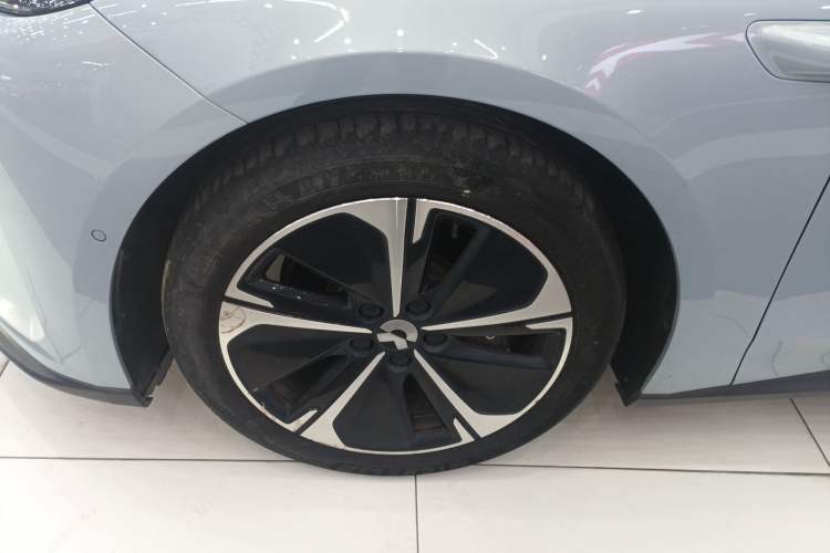 Used Nio ET5T 2023 75 kWh Touring Exterior 4
