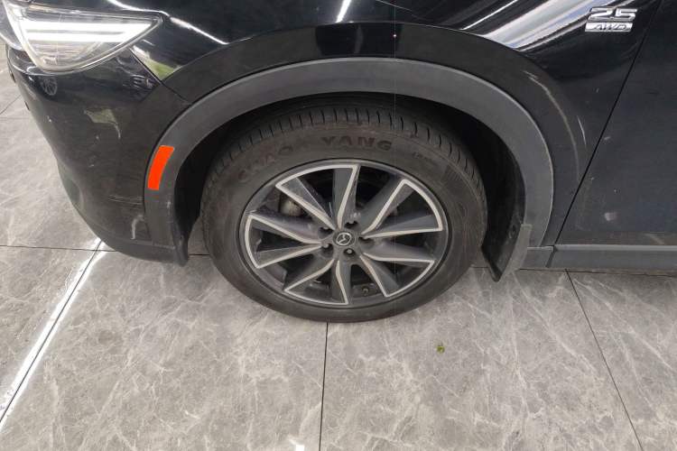 Used Mazda CX-5 2019 Cloud-Controlled Version 2.5L Automatic 4x4 Flagship Model China VI Standard Left Front Wheel Hub