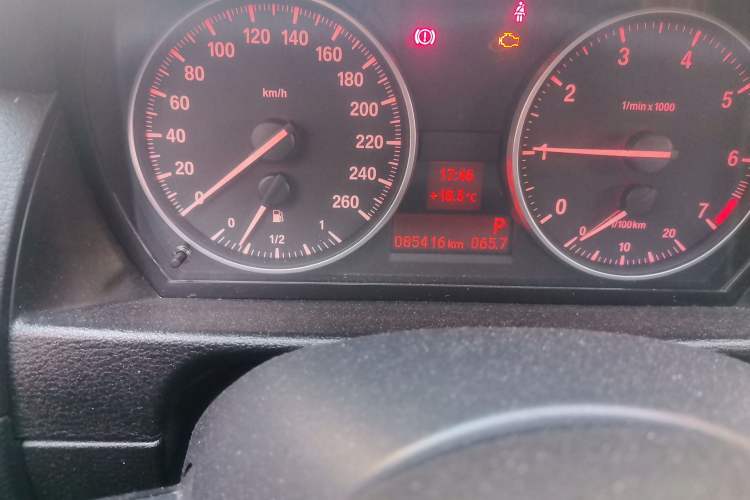 Used BMW X1 2014 sDrive18i Fashion Model
