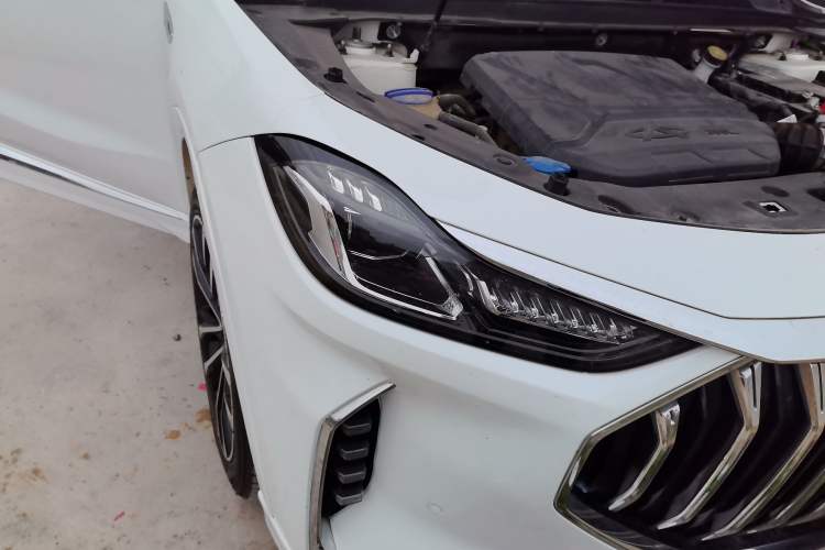 Used JETOUR X70 PLUS 2023 1.6T DCT Stronger PRO+ 5-Seater
