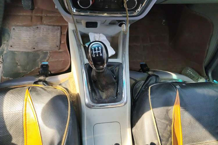 Used Jinbei New Hiace X30L 2016 1.5L Wealth Edition DLCG14 Gear Lever