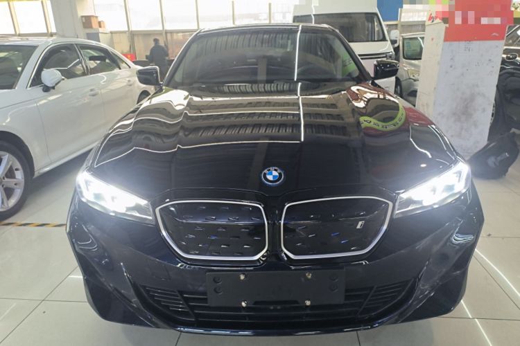 Used BMW i3 2024 eDrive 40 L Midnight Edition
