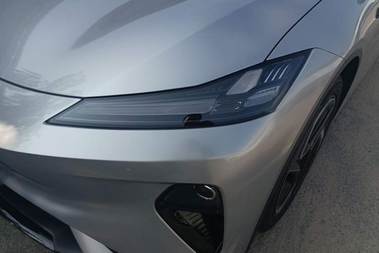 Used Deepal L07 2025 530 Ultra DeepBlue Intelligent Driving AD PRO Pure-Electric Version
