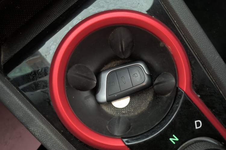 Used Chery Little Ant 2022 Restyled Version Sweet Pink Edition Half-Sugar Version 28.8 kWh 30 kW 301 km