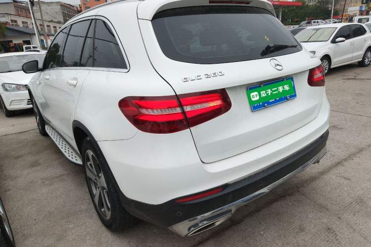 Used Mercedes-Benz GLC 2016 GLC 260 4MATIC Luxury Model