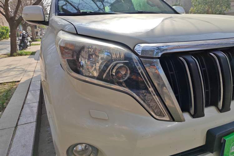 Used Toyota Prado 2014 2.7L Middle East Version Parallel Import
