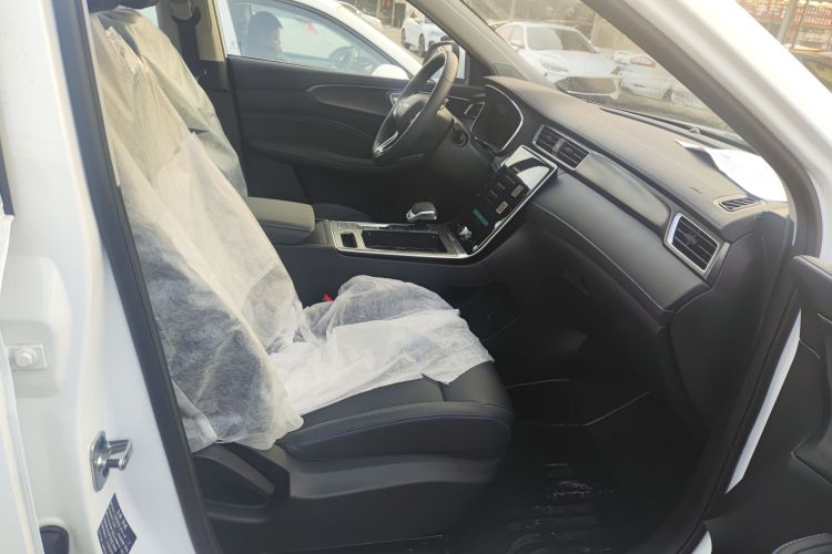 Used Roewe RX5 2025 PLUS 330TGI Automatic Trendsetting Smart Edition Right Front Seat