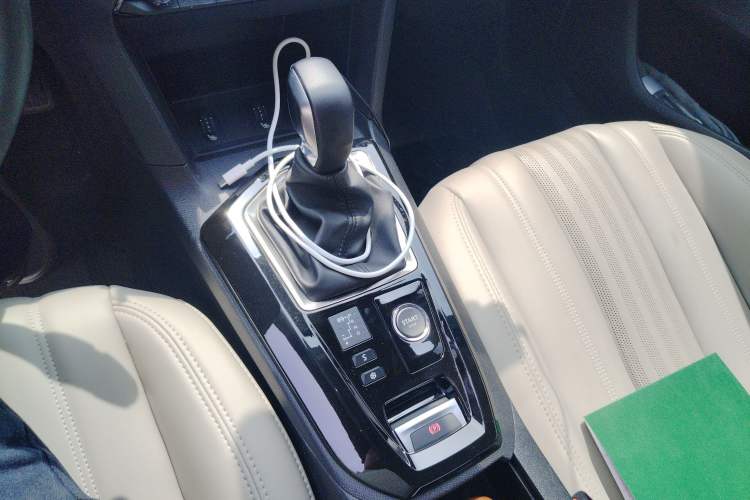 Used Peugeot 408 2022 1.6T Dream Edition
