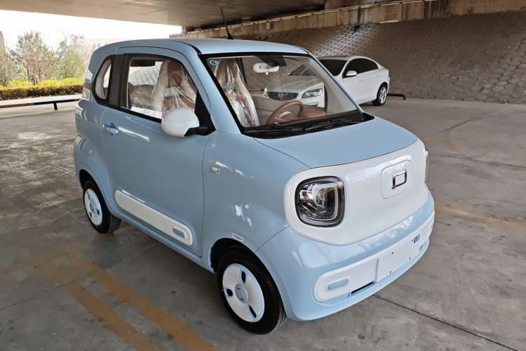 Used Bestune Pony 2026 222km Colorful Horse
