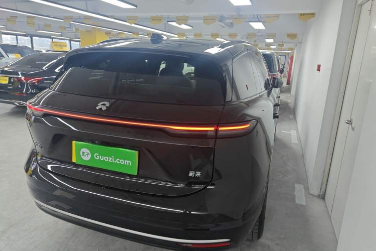 Used Nio ES6 2025 75 kWh Rear Right 45 Deg