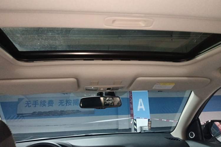 Used Mitsubishi Outlander 2021 2.4L 4x4 Zhi Xiang Edition 7 Seats
