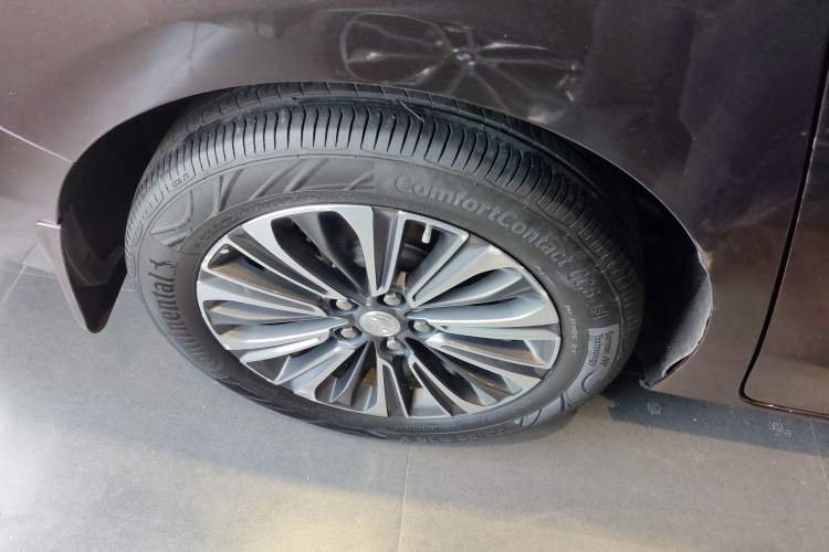 Used Buick GL8 2020 ES Land Cruiser 653T Luxury Model