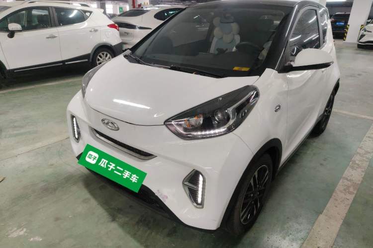 Used Chery QQ Little Ant 2022 Sweet Pink Edition Low-Sugar Version Lithium Iron Phosphate 29.2 kWh 30 kW 301 km