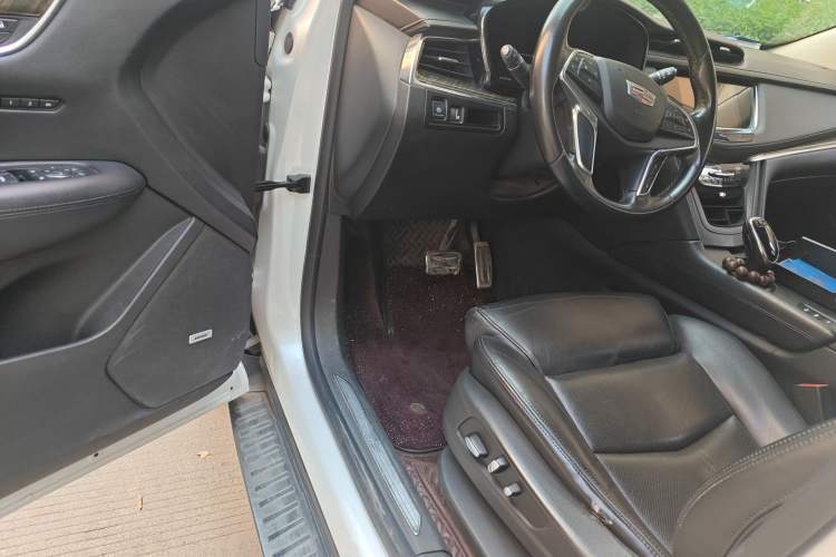 Used Cadillac XT5 2016 28T Four-Wheel Drive Luxury Model